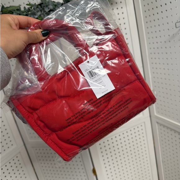 COACHTOPIA Coach Loop Mini Tote Rosebud Red Recycled PET Plastic Crossbody NWT - Picture 2 of 9